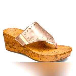NEW Vionic Anitra Rose Gold Platform faux cork wedge thong sandal , Size 7.5